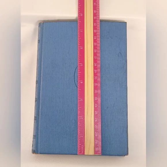 𝑩𝒆𝒗𝒆𝒓𝒍𝒚 𝑮𝒓𝒂𝒚'𝒔 𝑪𝒉𝒂𝒍𝒍𝒆𝒏𝒈𝒆 𝒃𝒚 𝑪𝒍𝒂𝒊𝒓 𝑩𝒍𝒂𝒏𝒌/'𝟰𝟱 - Picture 5 of 15